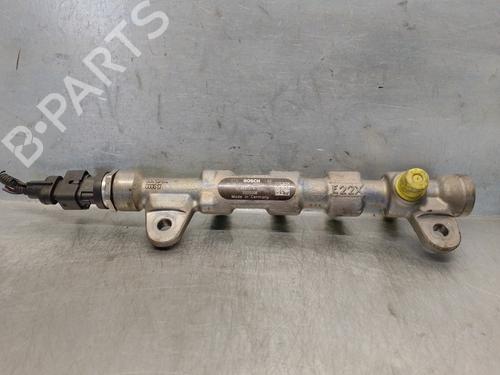 Used Injection rail Injection rail 16244541 16244541