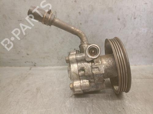Used Steering pump NISSAN PATHFINDER III (R51) 2.5 dCi (174 hp) 21582140