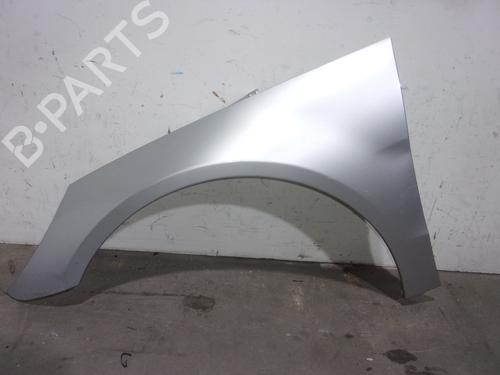 Used Left front fenders MERCEDES-BENZ R-CLASS (W251, V251) [2005-2017]  16352997
