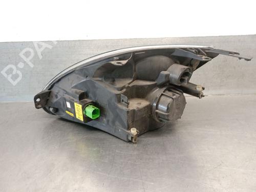 Right headlight FORD FIESTA V (JH_, JD_) 1.4 TDCi | BP27515246C29 