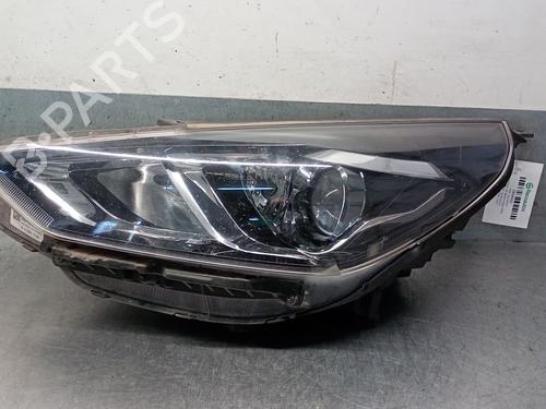 Lyskaster venstre HYUNDAI i30 Estate (PDE) 1.0 T-GDI hybrid 48V (120 hp) 32667185