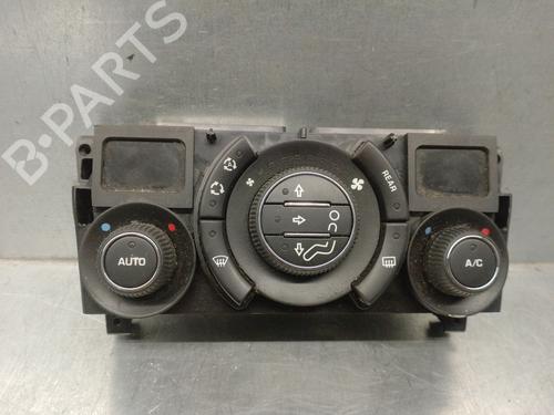 Used Climate control PEUGEOT 5008 (0U_, 0E_) 1.6 HDi (112 hp) 16852096
