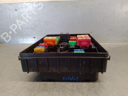 Fuse box SKODA YETI (5L) 2.0 TDI | BP31852885E1 