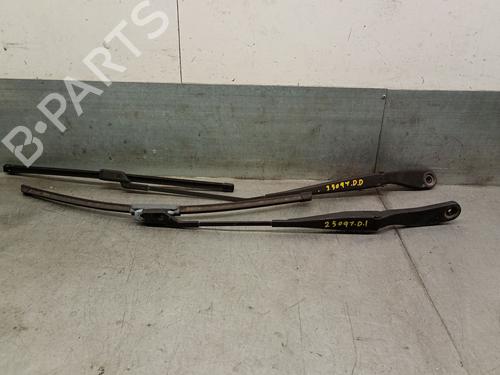 front-windshield-wiper-arm-volvo-c30-533-2006-2007-2008-2009-2010-2011-2012-2013-33758076 main image