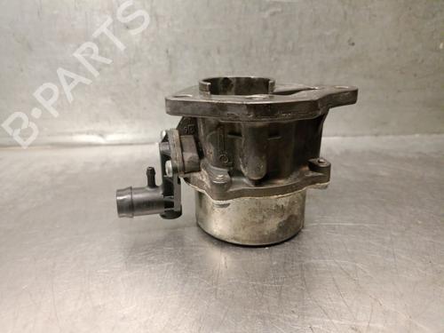 Vacuum pump RENAULT TRAFIC II Van (FL) 1.9 dCi 100 (FL0C, FL0K, FL0B) | BP39621708M80 - Image 2
