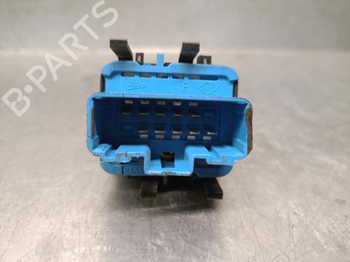 Left front window switch RENAULT TRAFIC II Bus (JL) 2.0 dCi 115 (JL00, JL01, JL0H, JL0M, JL0U) | BP32271605I27 - Image 4