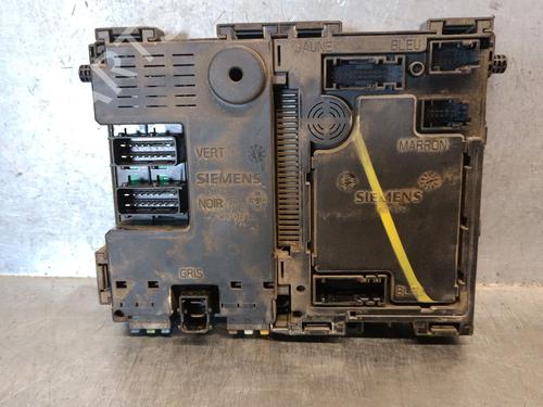 Fuse box PEUGEOT 406 (8B)  | BP27983253E1 