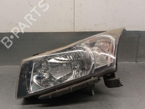 Used Left headlight CHEVROLET CRUZE Hatchback (J305) 1.6 (124 hp) 29207180