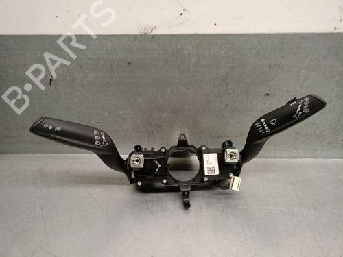 Used Headlight switch AUDI A1 Sportback (8XA, 8XF) 1.4 TDI (90 hp) 31579735