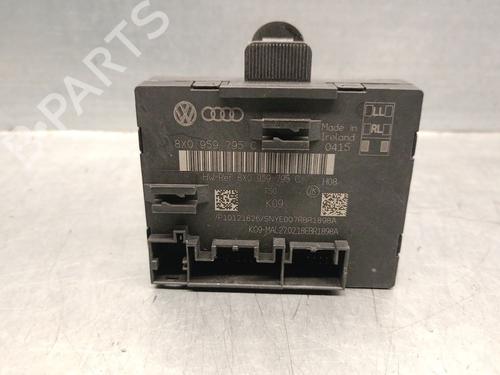 Used Comfort control module AUDI Q3 (8UB, 8UG) 2.0 TDI (150 hp) 29438260