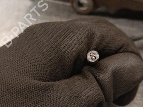 Left front steering knuckle VOLVO S40 I (644) 1.8 i | BP25237350M25 