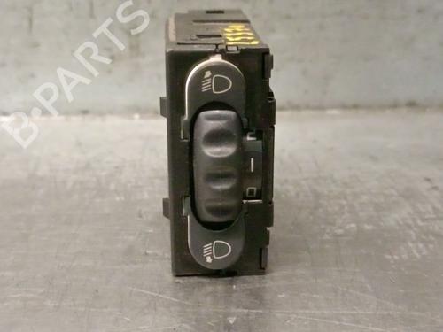 Used Headlight switch Headlight switch RENAULT CLIO II (BB_, CB_) 1.5 dCi (B/C2J) (68 hp) 34636546 34636546