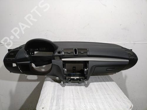 Used Dashboard BMW 1 (E81) 118 d (143 hp) 31171738