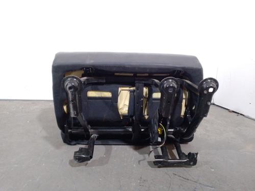 Right front seat PEUGEOT EXPERT Van (V_) 2.0 BlueHDi 120 | BP27321148C16