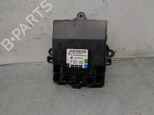 Used Comfort control module MERCEDES-BENZ B-CLASS Sports Tourer (W245) B 180 CDI (245.207) (109 hp) 6695173