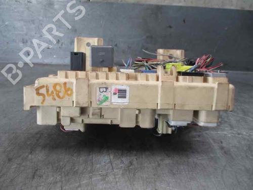Fuse box TOYOTA AVENSIS (_T25_) 2.0 D-4D (CDT250_, CDT250R) | BP7193673E1 