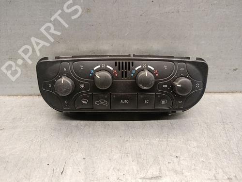 Commande Chauffage MERCEDES-BENZ C-CLASS (W203) C 270 CDI (203.016) (170 hp) 28619244