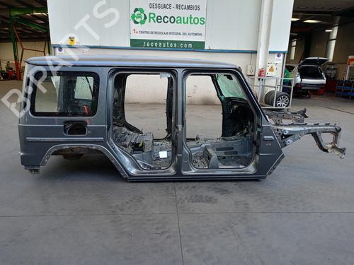 Używane Błotnik tylny prawy MERCEDES-BENZ G-CLASS (W463) G 500 (463.260, 463.261) (422 hp) 27329845
