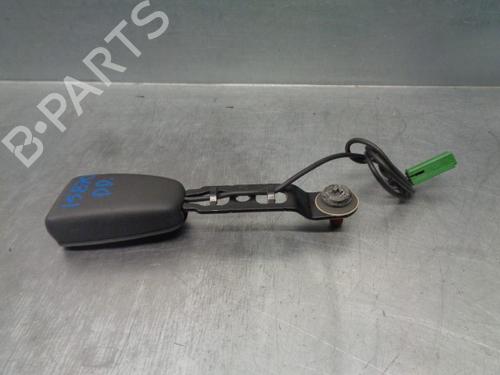 Used Seat buckle VOLVO V50 (545) D5 (179 hp) 21021071