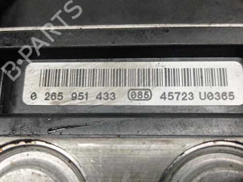 ABS pump PEUGEOT 3008 I MPV (0U_) 1.6 HDi 115 / BlueHDi 115 | BP26170106M43 
