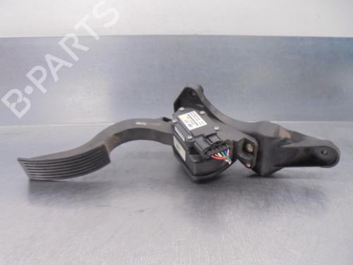 Used Pedal HYUNDAI SANTA FÉ II (CM) 2.2 CRDi GLS (150 hp) 15372244