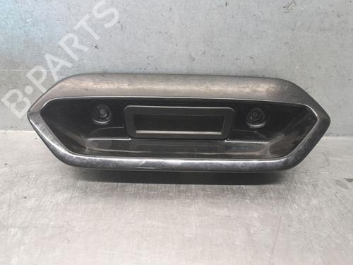 Used Tailgate handle Tailgate handle 37518942 37518942