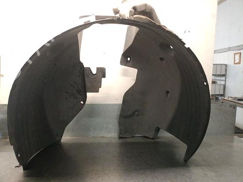 wheel-arch-peugeot-3008-i-mpv-0u_-2009-2010-2011-2012-2013-2014-2015-2016-2017-33431872 main image