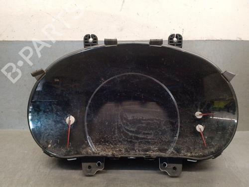 Used Instrument cluster KIA SORENTO III (UM) 2.2 CRDi (200 hp) 31853289