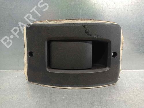 Used Rear right interior door handle Rear right interior door handle FIAT DUCATO Van (250_) 115 Multijet 2,0 D (116 hp) 10367348 10367348