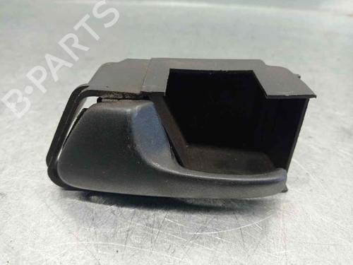 Used Front left interior door handle VW VENTO (1H2) 1.8 (90 hp) 8888785