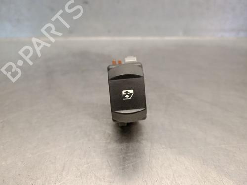 BP30547105I26 main image