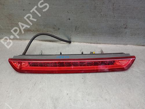 Used Third brake light Third brake light PEUGEOT 3008 II SUV (MC_, MR_, MJ_, M4_) 1.2 THP/ PureTech 130 (MRHNSM, MRHNSU, MRHNSJ, MRHNYW,... (131 hp) 24468218 24468218