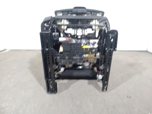 Right front seat MERCEDES-BENZ GLC (X253) 220 d 4-matic (253.905, 253.903) | BP25381741C16 