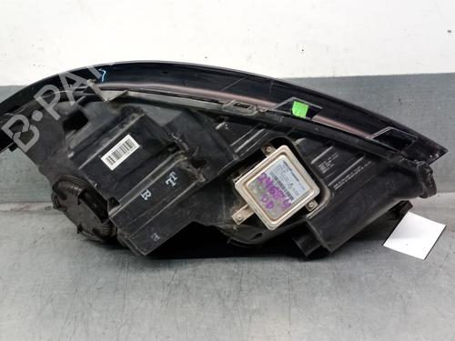 Right headlight JAGUAR F-PACE (X761) 2.0 TD4 | BP32319404C29