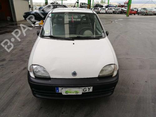 Right front indicator FIAT SEICENTO / 600 (187_) 1.1 (187AXB, 187AXB1A, 187AXC1A02) | BP5597736C33 