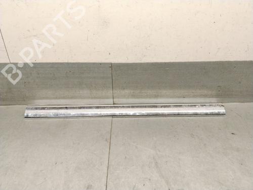 Used Left sideskirt Left sideskirt 38288769 38288769