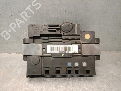 Used Fuse box Fuse box BMW 3 (E90) 320 d (163 hp) 33428636 33428636