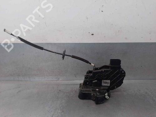 Used Front right lock LAND ROVER DISCOVERY III (L319) 2.7 TD 4x4 (190 hp) 18340225