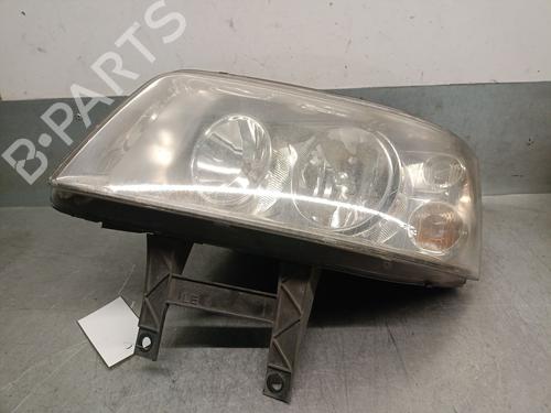 Phare gauche VW TRANSPORTER T5 Bus (7HB, 7HJ, 7EB, 7EJ) 1.9 TDI (102 hp) 33012427