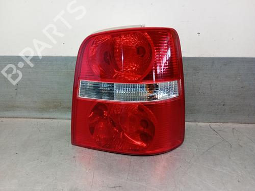 Used Right taillight VW TOURAN (1T1, 1T2) 2.0 TDI 16V (140 hp) 24917052