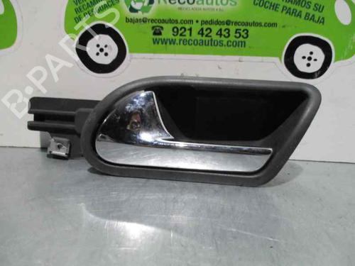 Used Rear left interior door handle VW GOLF V (1K1) 1.9 TDI (105 hp) 3215711
