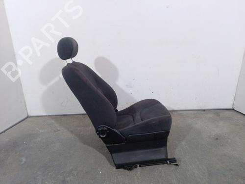 Right front seat LAND ROVER FREELANDER I (L314) 2.0 Td4 4x4 | BP29246099C16 