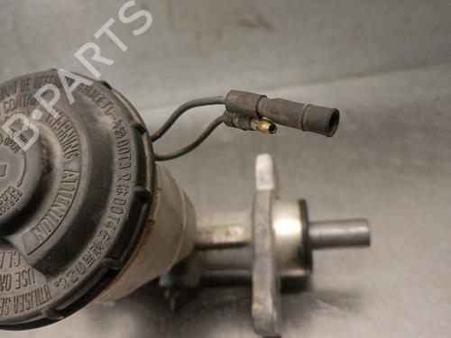 Brake master cylinder ROVER 45 I Saloon (RT) 2.0 iDT | BP29915764M77