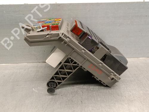 Fuse box RENAULT LAGUNA I (B56_, 556_)  | BP29450631E1 