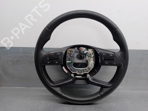Used Steering wheel Steering wheel 15831229 15831229