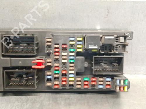 Used Fuse box LAND ROVER RANGE ROVER SPORT I (L320) 3.0 D 4x4 (256 hp) 28337269