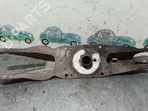 Used Left rear suspension arm MERCEDES-BENZ CLA Coupe (C117) CLA 200 CDI (117.301) (136 hp) 5147318
