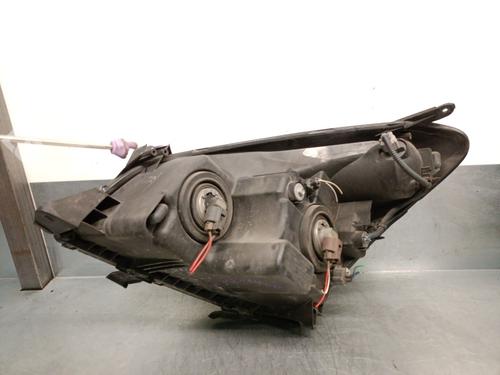 Right headlight TOYOTA COROLLA Verso (ZER_, ZZE12_, R1_) 2.0 D-4D (CUR10_, CUR10R) | BP23399438C29 