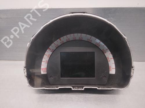 Kombinert Instrument SMART FORFOUR Hatchback (453) 1.0 (453.042, 453.043) (71 hp) 15831676
