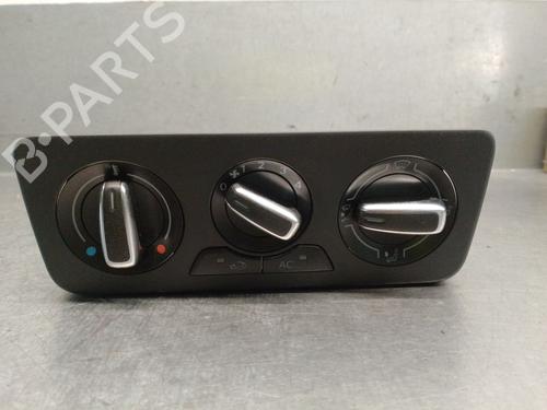 Used Climate control AUDI A1 Sportback (8XA, 8XF) 1.6 TDI (90 hp) 31714089
